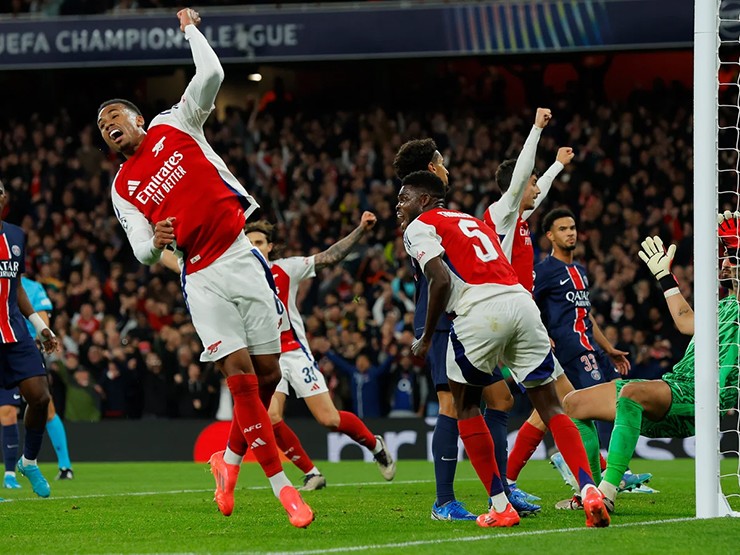 Martin Ødegaard dẫn dắt lối chơi Arsenal